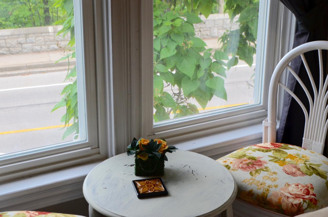 Adam Inn Niagara Falls Extérieur photo